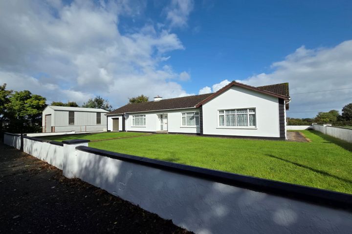 Brownstown, Hollymount, Ballinrobe, Co. Mayo, F12CX27