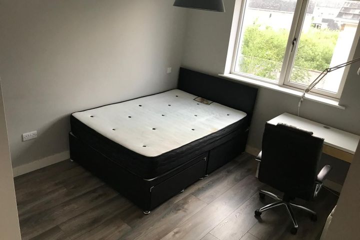 Royal Canal Park, Ashtown, Dublin 15, Ashtown, Dublin 15