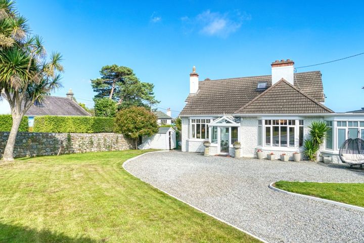 Glenalua, 2 Cunningham Road, Dalkey, Co. Dublin, A96YC85