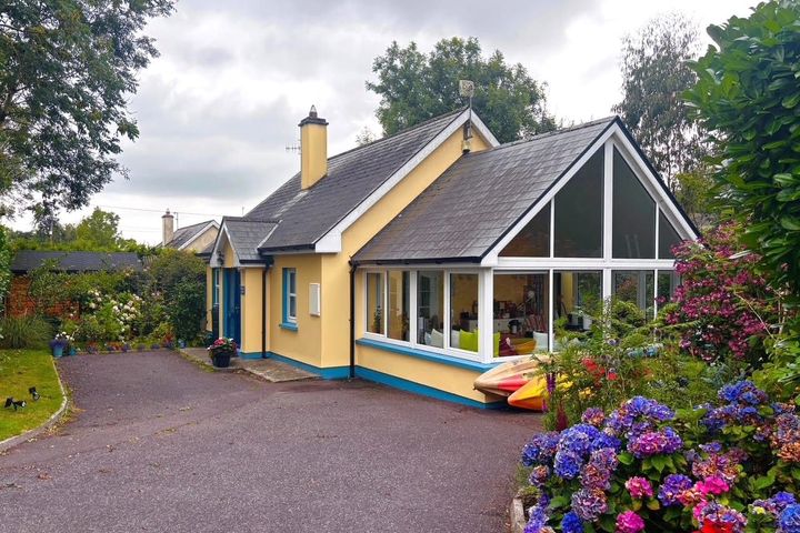 Streamside, The Stags, Caheragh, Drimoleague, Co. Cork, P47VW50