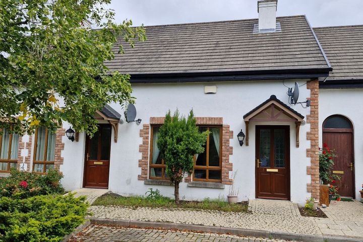 7 Thomond Lodge, Ballymahon, Ballymahon, Co. Longford, N39H016