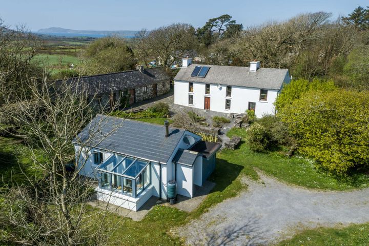 Lissacaha, Schull, Toormore, Co. Cork, P81CF51