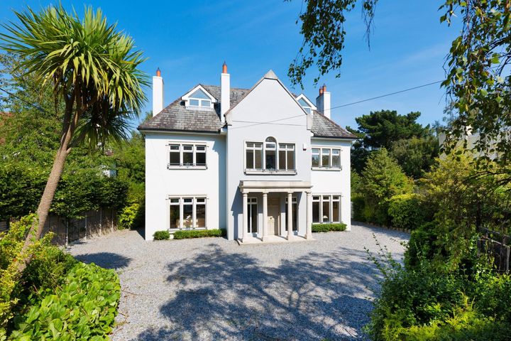 Latona, Torquay Rd, Foxrock, Dublin 18, Dublin