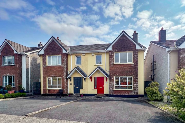 120 Cartur Mor, Clybaun Road, Knocknacarra, Galway, H91E9DR