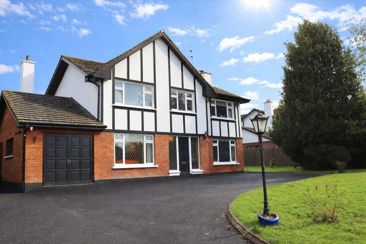 Rineroe, Adare, Co. Limerick, V94X62F