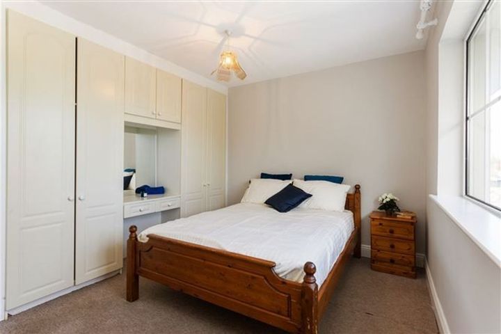 Castle Farm, Shankill, Dublin 18