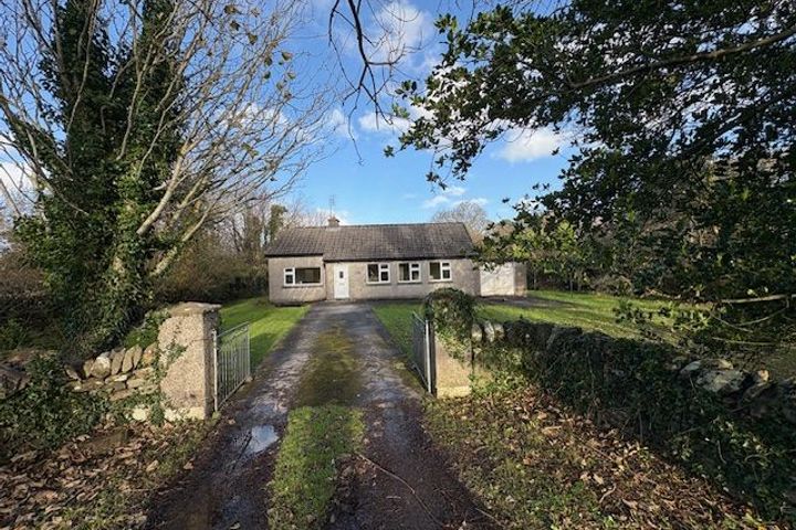 The Bungalow, Streamstown, Westport, Co. Mayo, F28D720