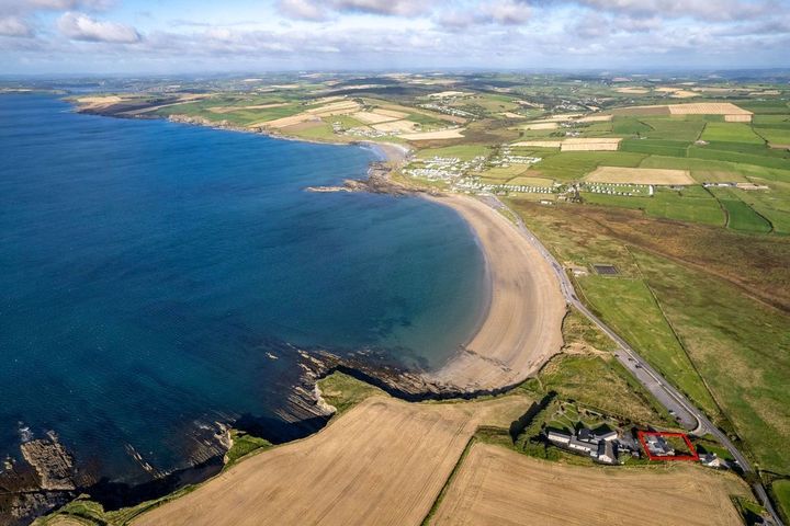 Beach House, Garrylucas, Garrettstown, Co. Cork, P17XN97