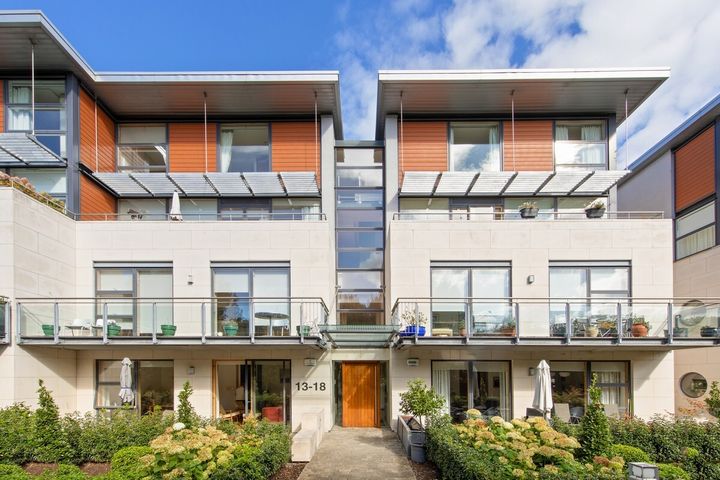 18 Glaunsharoon, Eglinton Road, Donnybrook, Dublin 4, D04VF84