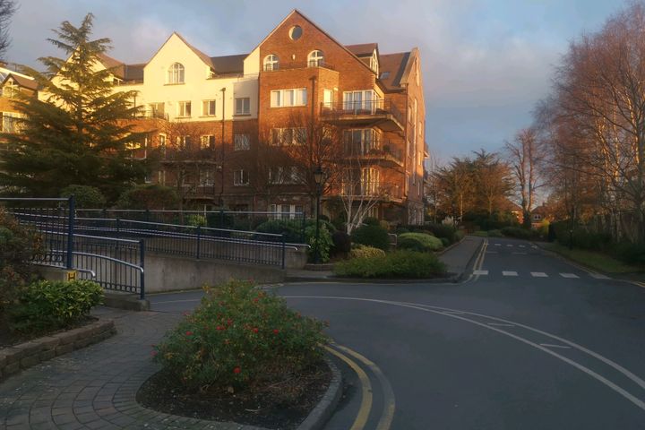 Grace Park Manor , Collinswood, Dublin 9