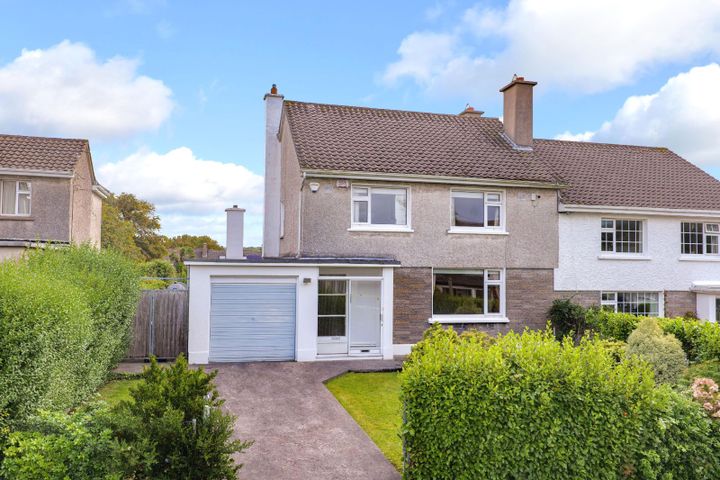 4 Glenard Avenue, Salthill, Co. Galway, H91P90H