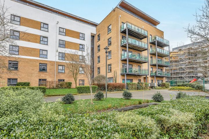 Apartment 132, Royal Canal Court, Royal Canal Park, Dublin 15, D15HE36