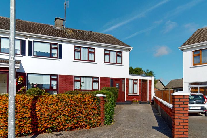 10 River Valley Lawn, Rivervalley, Swords, Dublin