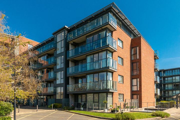 Apartment 40, Weavers Hall, Levmoss Park, Leopardstown, Dublin 18, D18YW30