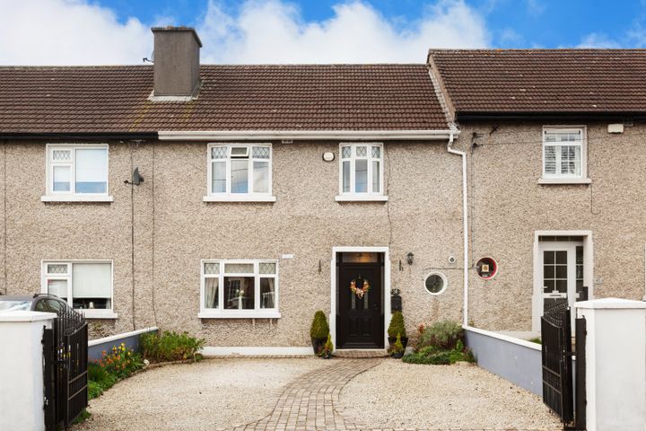 38 Shanvarna Road, Santry, Dublin 9, D09N590