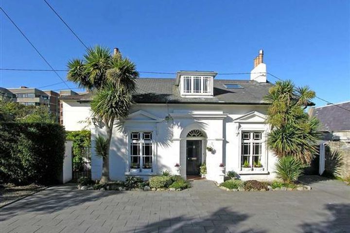 Wilmont Lodge, Wilmont Avenue, Sandycove, Dublin