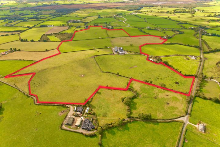 Hill House Knocknahorna Garbally Birr Co Offally, Birr, Co. Offaly, R42W017