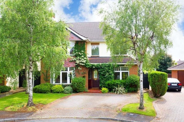 24 Brighton Hall, Foxrock, Dublin 18, Dublin 18, Dublin