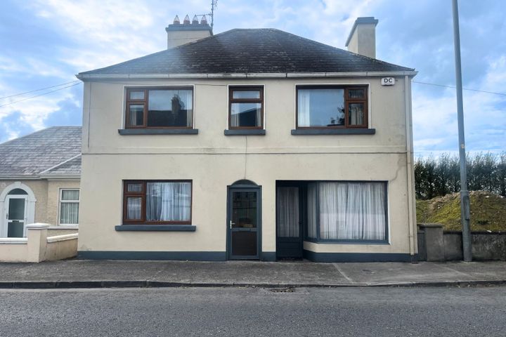 Convent Road, Claremorris, Co. Mayo, F12N2T3