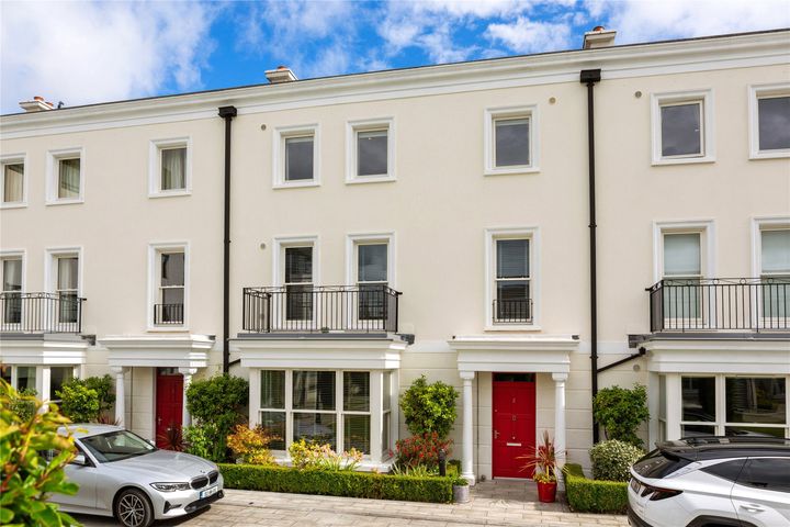 2 Wyvern, Bray, Wicklow