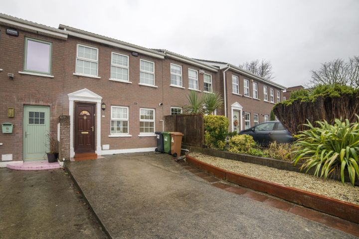 17 Rosbeg Court, Sutton, Co. Dublin, D13RC56