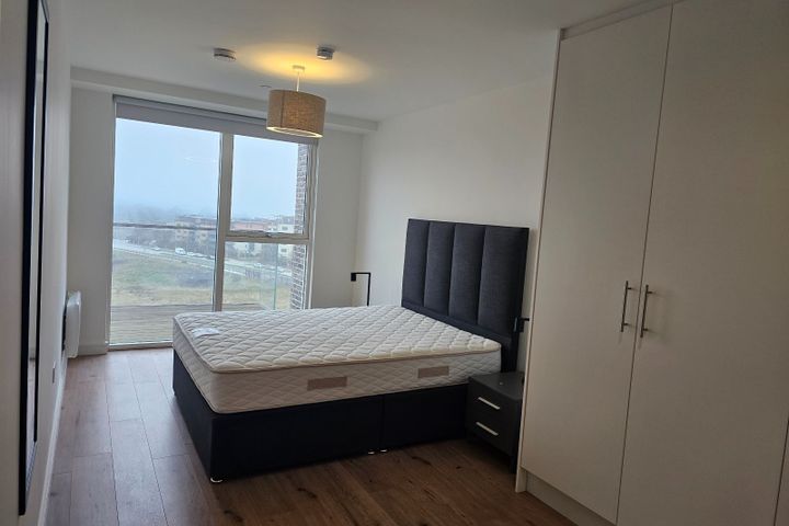 Grand Parade, Cherrywood town centre, Cherrywood, Co. Dublin