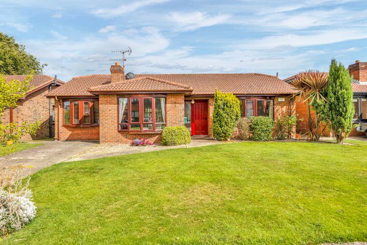 37 Elm Park, Blackrock, Co. Louth, A91K3C6