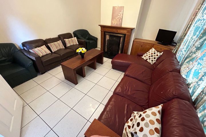 1 Castlebrook, College Court, Castletroy, Co. Limerick