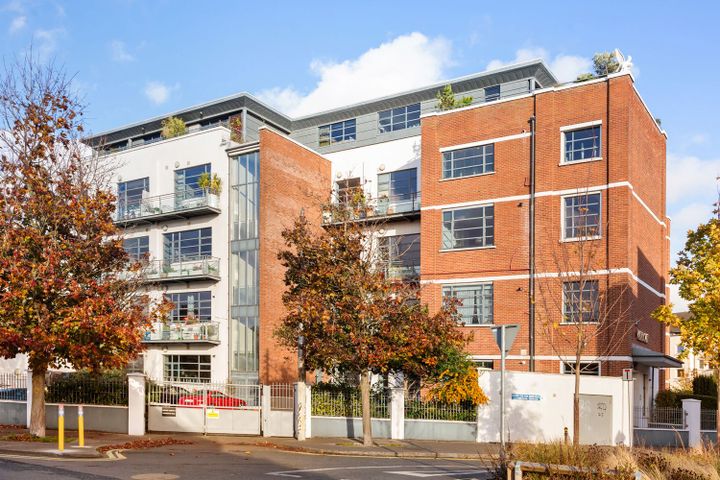 Apartment 4, The Warehouse, Clanbrassil Terrace, Dublin 8, D08TC95