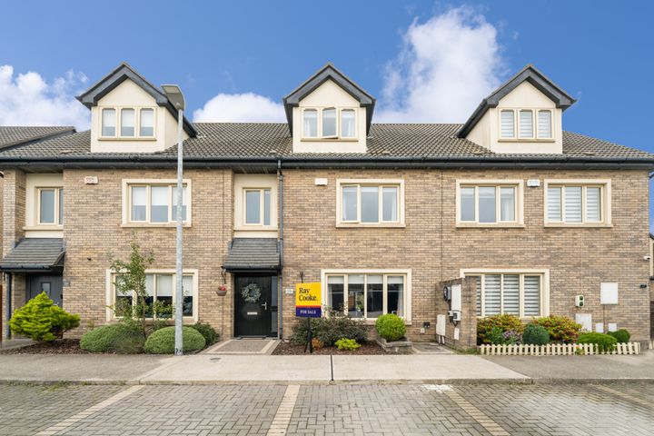 35 Rathmill Green, Rathcoole, Co. Dublin