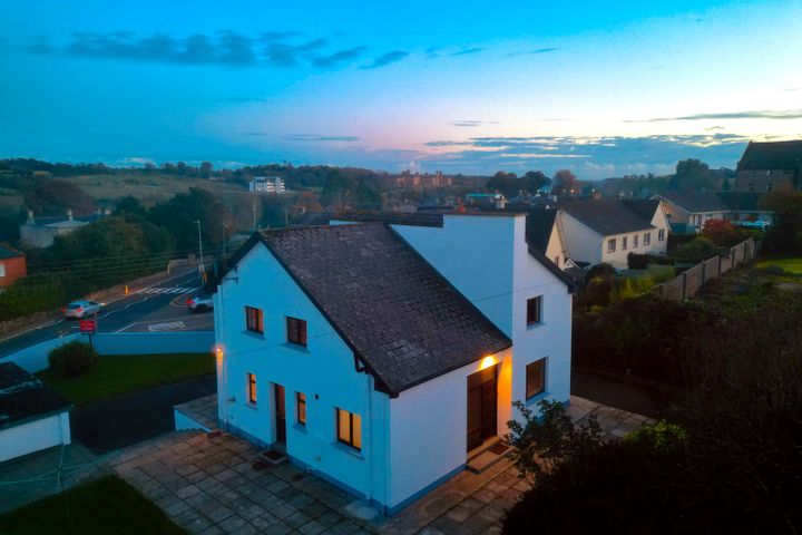 Inishale, Parnell Road, Enniscorthy, Co. Wexford, Y21V1W2