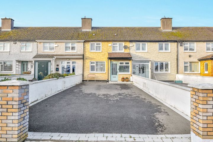 135 Edenmore Crescent, Dublin 5, Edenmore, Dublin 5, D05A8X4
