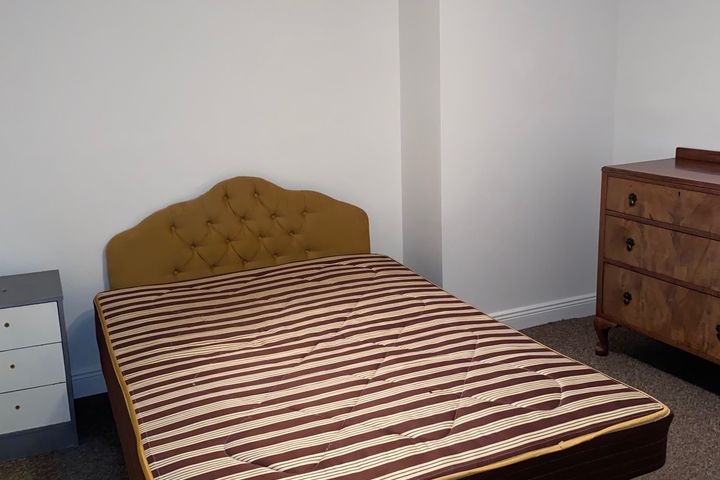 10 Kincora Terrace, Brittas Road, Thurles, Thurles, Co. Tipperary