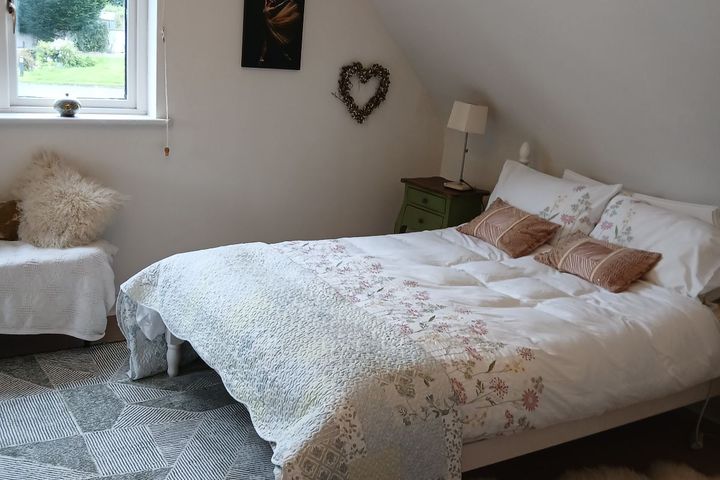 One Rose Cottage, Kilmeany, Carlow, Tinryland, Co. Carlow