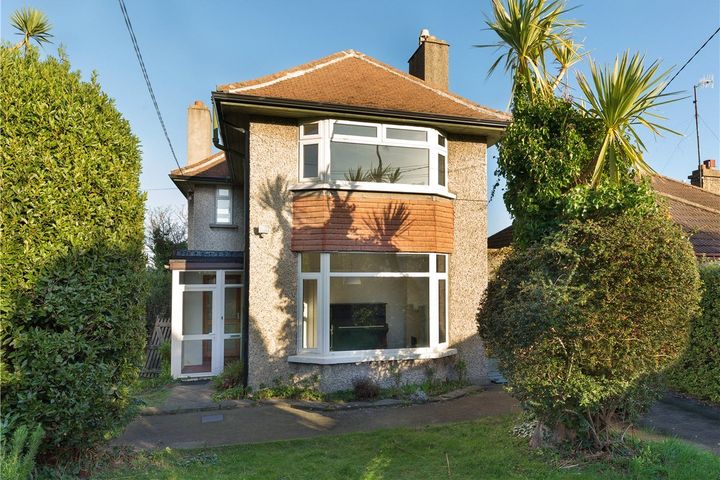 Grianan, 4 Cunningham Rd, Dalkey, Dublin