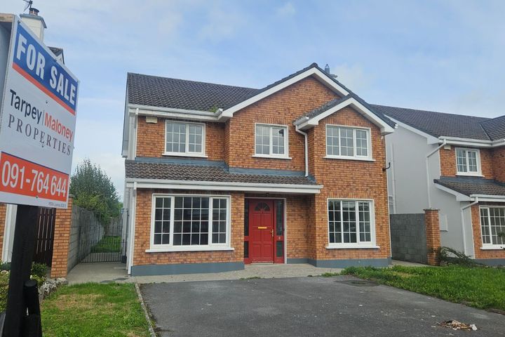 8 Bluebell Woods, Maree Road, Oranmore, Co. Galway, H91E0V2