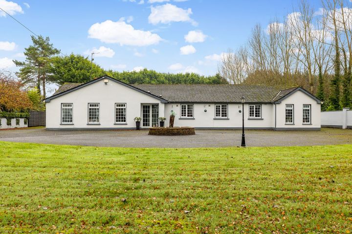 La Rochelle, Osberstown, Naas, Co. Kildare, W91EF8E
