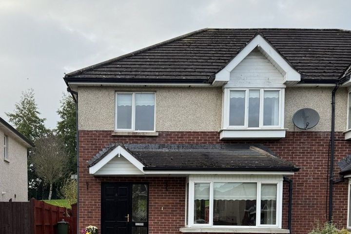 5 Woodvale, Kingscourt Road, Carrickmacross, Co. Monaghan, A81DP64