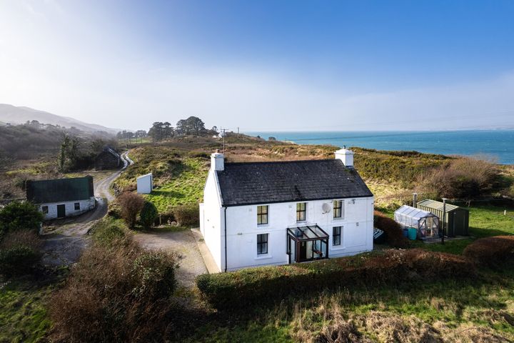 Gerahies, Bantry, Co. Cork, P75A389