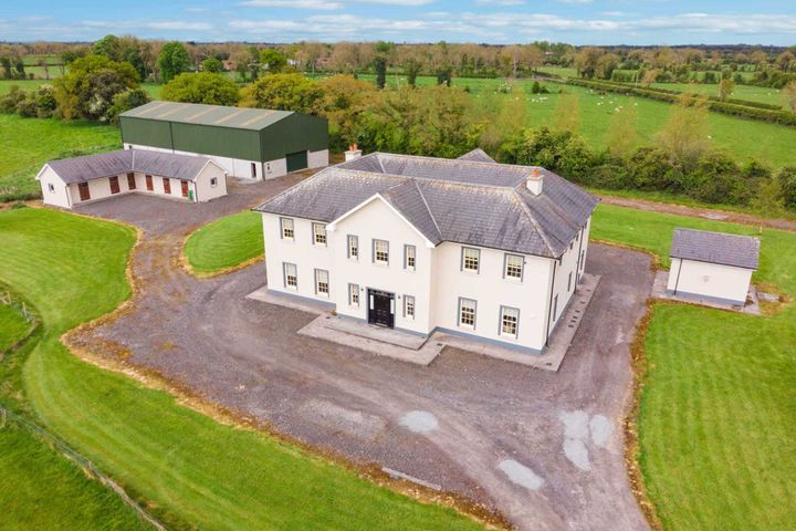 Graiguepottle, Donadea, Naas, Kildare
