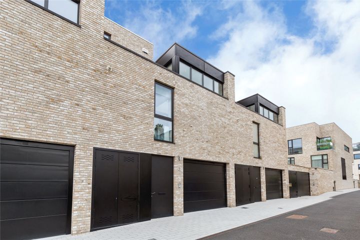 2 Cullenswood Place, Ranelagh, Dublin 6, Dublin