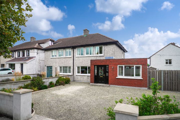 1 Coolgariff Road (with Site Potential), Beaumont, Dublin 9, D09TW68