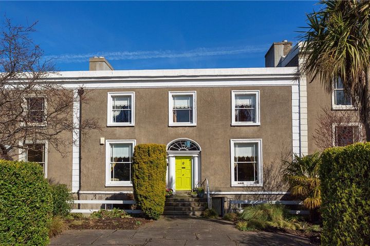 Garden Apt, 35 Sandycove Rd, Dunlaoghaire, Dublin