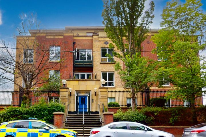 Apartment 2, Chesterfield, Riverpark Apartments, Conyngham Road, Dublin 8, D08W732
