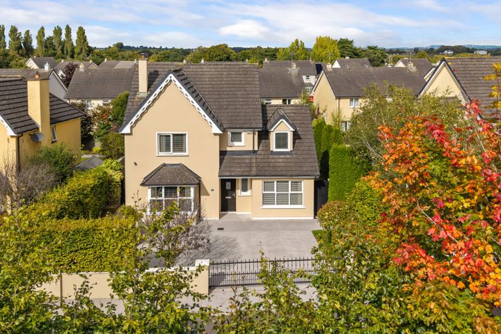 10 Meadowlands, College Wood, Mallow, Co. Cork, P51RC2Y