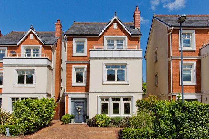 3 College Sq, Terenure, Dublin 6w, Dublin