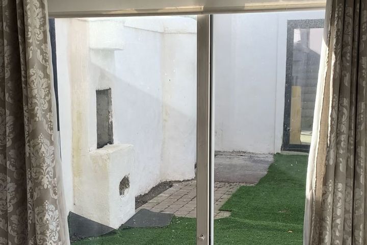 San Pedro, Grey'S Lane, Howth, Howth, Dublin 13