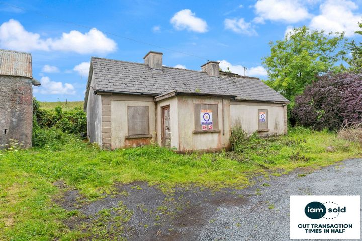 House on C.56 acres Ardara, Charlestown, Co. Mayo, F12CR64