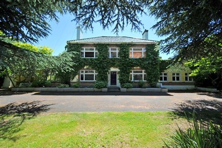 Innisfallen, Kerrymount Avenue, Foxrock, Dublin