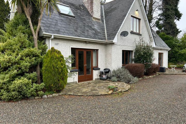 Little Wheatfield, Barnaslingan Lane, Kilternan, C, Ballycorus, Co. Dublin